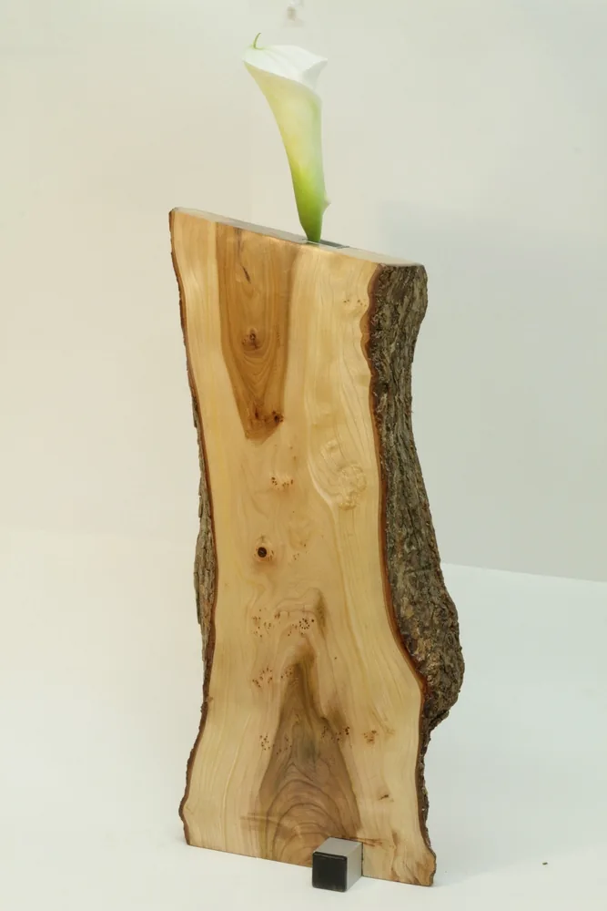 Vase / Stele aus Erle One